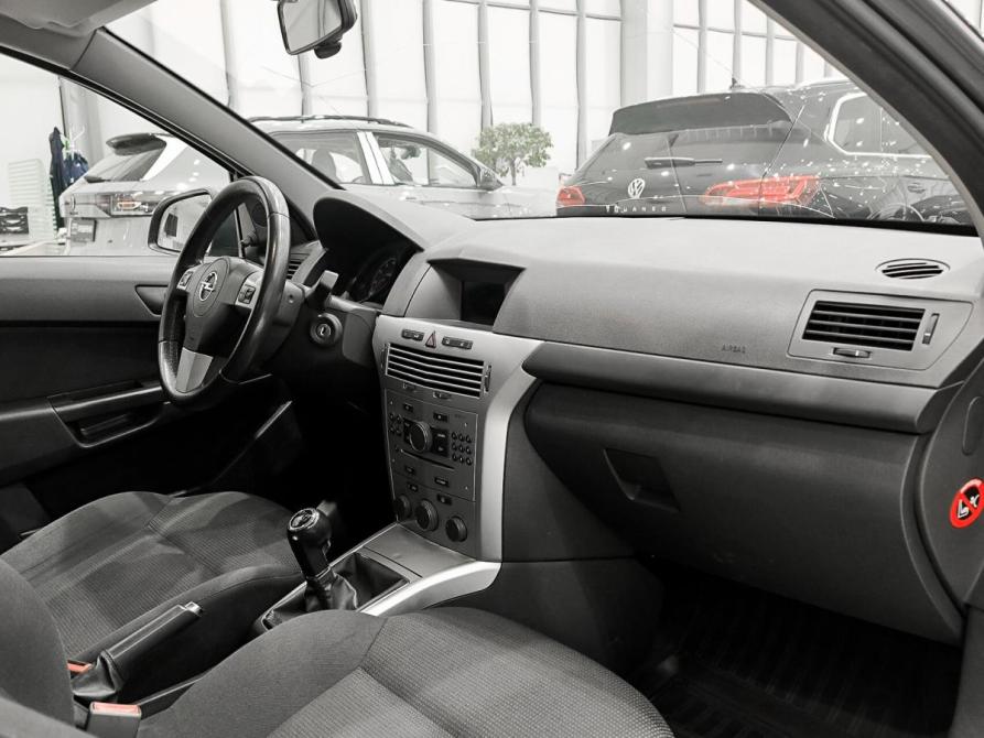 Opel Astra H Рестайлинг Казань  - изображение 13