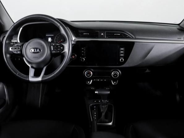 Kia Rio IV Рестайлинг с пробегом 2021 года, цена 2 400 000 рублей, 35530 км, хэтчбек, Автокод Объявления