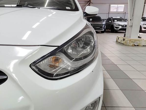 Hyundai Solaris I Рестайлинг с пробегом 2014 года, цена 635 000 рублей, 179500 км, седан, Автокод Объявления