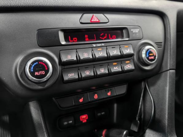Kia Sportage IV Рестайлинг с пробегом 2019 года, цена 2 460 000 рублей, 57600 км, внедорожник, Автокод Объявления