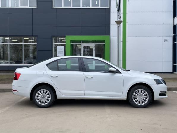 Skoda Octavia III (A7) Рестайлинг с пробегом 2019 года, цена 1 453 000 рублей, 139627 км, лифтбек, Автокод Объявления