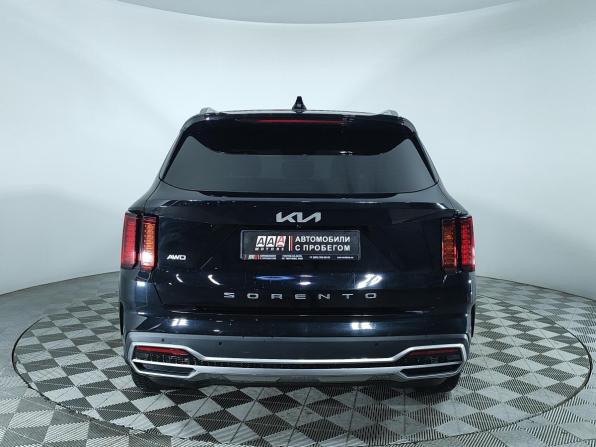 Kia Sorento IV с пробегом 2023 года, цена 3 899 000 рублей, 57776 км, внедорожник, Автокод Объявления