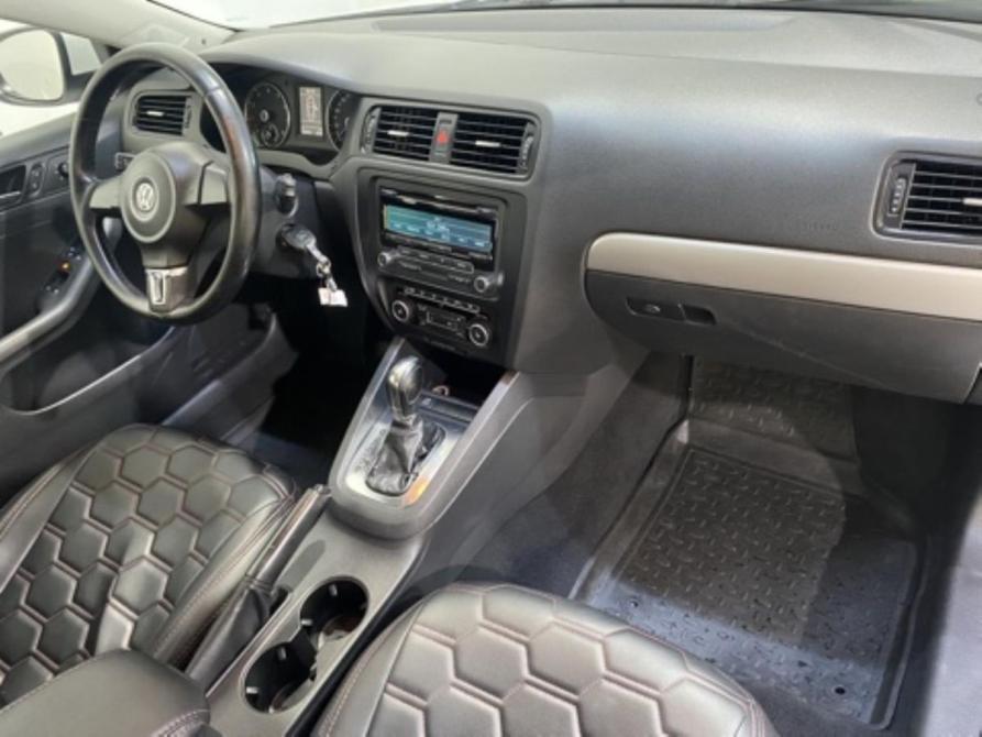 Volkswagen Jetta VI Курск  - изображение 5