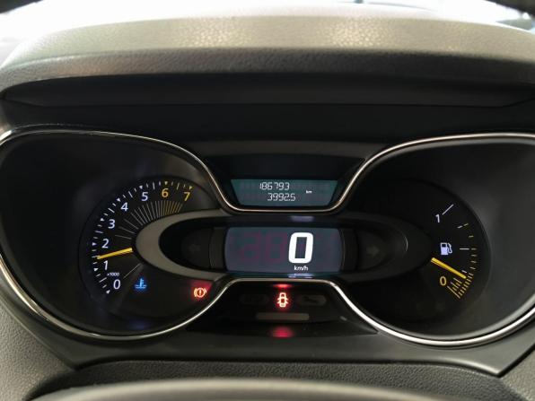 Renault Kaptur I с пробегом 2016 года, цена 1 150 000 рублей, 186780 км, внедорожник, Автокод Объявления
