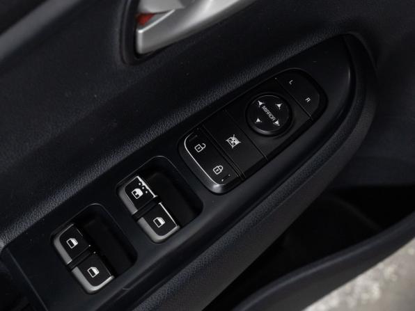 Kia Rio IV с пробегом 2018 года, цена 1 099 000 рублей, 184789 км, седан, Автокод Объявления