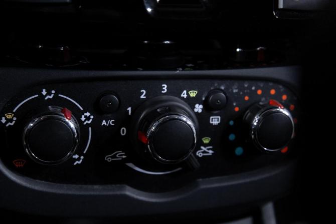 Renault Duster I Рестайлинг с пробегом 2020 года, цена 1 699 000 рублей, 41949 км, внедорожник, Автокод Объявления