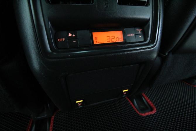 Nissan Pathfinder IV с пробегом 2015 года, цена 1 900 000 рублей, 162090 км, внедорожник, Автокод Объявления