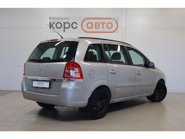 Opel Zafira B Рестайлинг с пробегом 2008 года, цена 529 800 рублей, 199088 км, компактвэн, Автокод Объявления