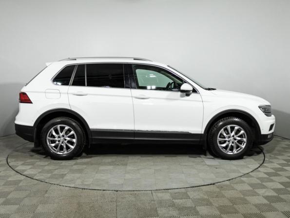 Volkswagen Tiguan II с пробегом 2018 года, цена 2 500 000 рублей, 133100 км, внедорожник, Автокод Объявления