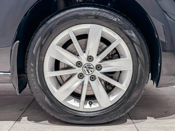 Volkswagen Polo V Рестайлинг с пробегом 2016 года, цена 1 130 000 рублей, 123109 км, седан, Автокод Объявления