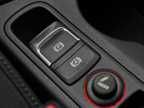 Audi Q3 I (8U) Рестайлинг с пробегом 2018 года, цена 2 000 000 рублей, 92323 км, внедорожник, Автокод Объявления
