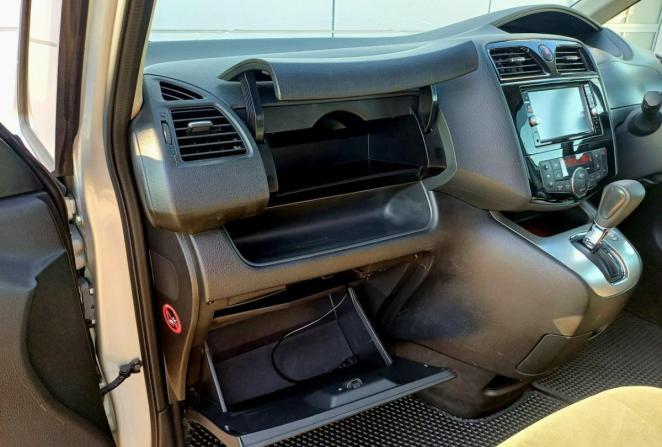 Nissan Serena IV (C26) с пробегом 2015 года, цена 1 530 000 рублей, 105452 км, минивэн, Автокод Объявления