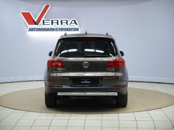Volkswagen Tiguan I Рестайлинг с пробегом 2016 года, цена 1 730 000 рублей, 131451 км, внедорожник, Автокод Объявления