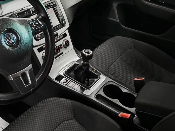 Volkswagen Passat B7 с пробегом 2012 года, цена 870 000 рублей, 128934 км, седан, Автокод Объявления