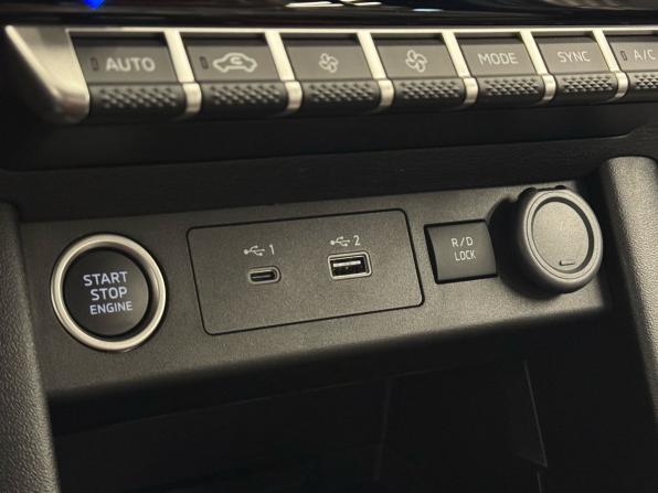 Mitsubishi L200 VI с пробегом 2026 года, цена 5 590 000 рублей, 1 км, offers.body_type.unknown, Автокод Объявления