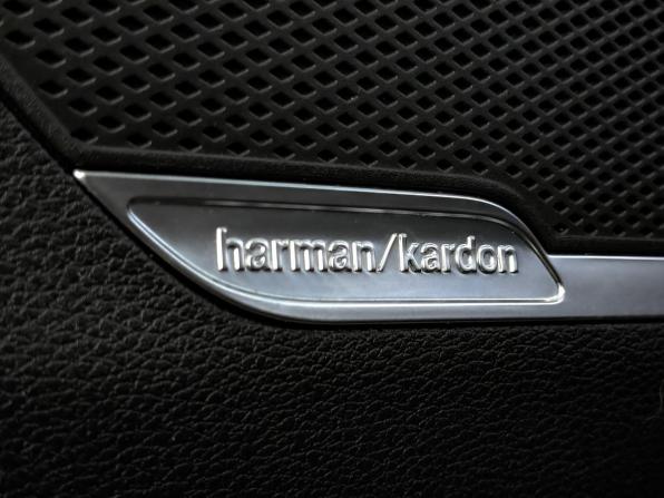 Kia Sportage V с пробегом 2023 года, цена 3 770 000 рублей, 9670 км, внедорожник, Автокод Объявления