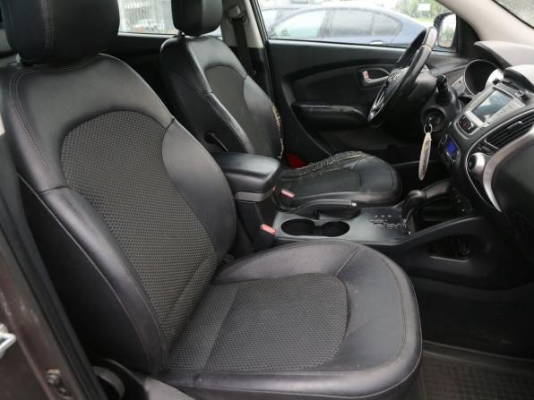 Hyundai ix35 I с пробегом 2013 года, цена 775 000 рублей, 772000 км, внедорожник, Автокод Объявления