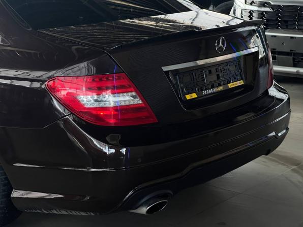 Mercedes-Benz C-Класс III (W204) Рестайлинг с пробегом 2011 года, цена 1 220 000 рублей, 170000 км, купе, Автокод Объявления