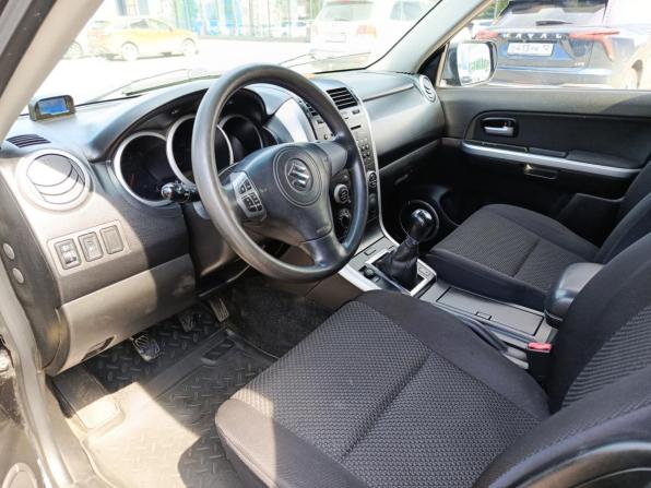Suzuki Grand Vitara II Рестайлинг с пробегом 2010 года, цена 690 000 рублей, 258999 км, внедорожник, Автокод Объявления
