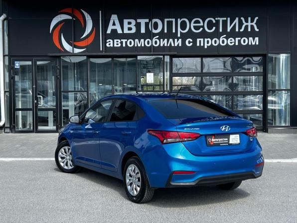 Hyundai Solaris II с пробегом 2019 года, цена 1 007 000 рублей, 115512 км, седан, Автокод Объявления