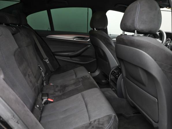 BMW 5 серии VII (G30/G31/G38) с пробегом 2018 года, цена 3 749 000 рублей, 113987 км, седан, Автокод Объявления