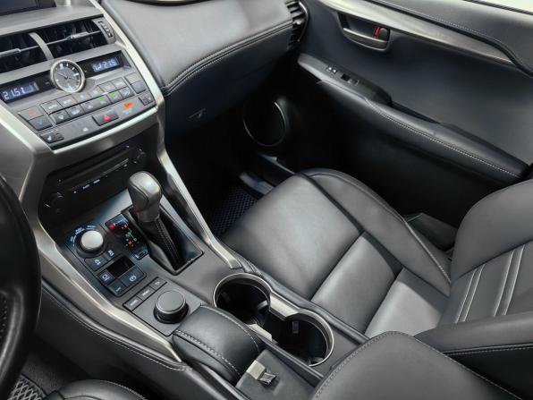 Lexus NX I с пробегом 2016 года, цена 3 200 000 рублей, 65063 км, внедорожник, Автокод Объявления