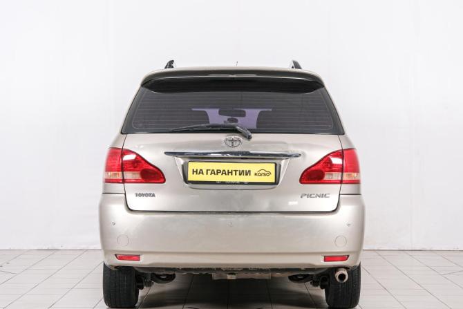 Toyota Picnic II с пробегом 2002 года, цена 599 000 рублей, 316824 км, компактвэн, Автокод Объявления