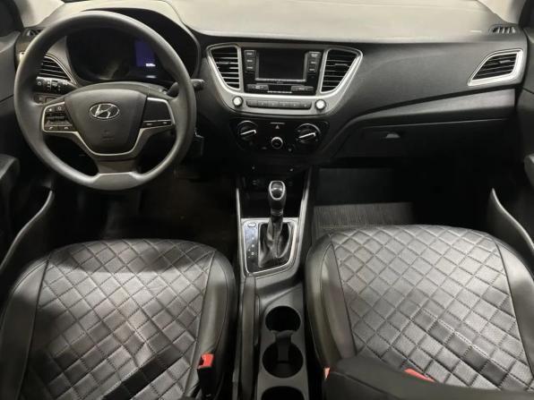 Hyundai Solaris II Рестайлинг с пробегом 2020 года, цена 1 638 000 рублей, 32000 км, седан, Автокод Объявления