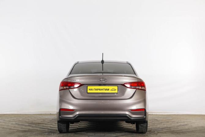 Hyundai Solaris II с пробегом 2019 года, цена 1 259 000 рублей, 190748 км, седан, Автокод Объявления