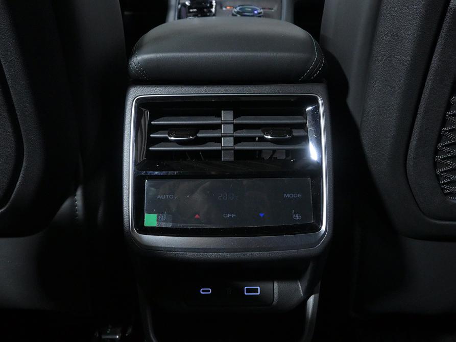 Geely Monjaro I Рестайлинг Москва  - изображение 15