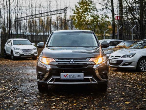 Mitsubishi Outlander III Рестайлинг 3 с пробегом 2021 года, цена 2 420 000 рублей, 60756 км, внедорожник, Автокод Объявления