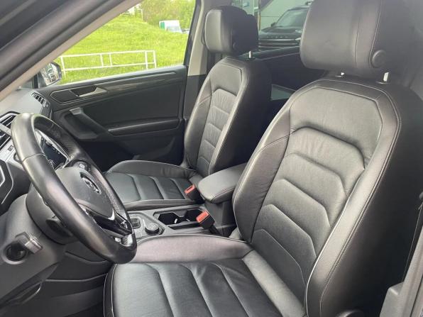 Volkswagen Tiguan II с пробегом 2018 года, цена 2 600 000 рублей, 124340 км, внедорожник, Автокод Объявления