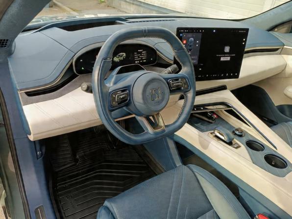 Zeekr 001 I Рестайлинг 1 с пробегом 2024 года, цена 5 379 000 рублей, 48838 км, хэтчбек, Автокод Объявления