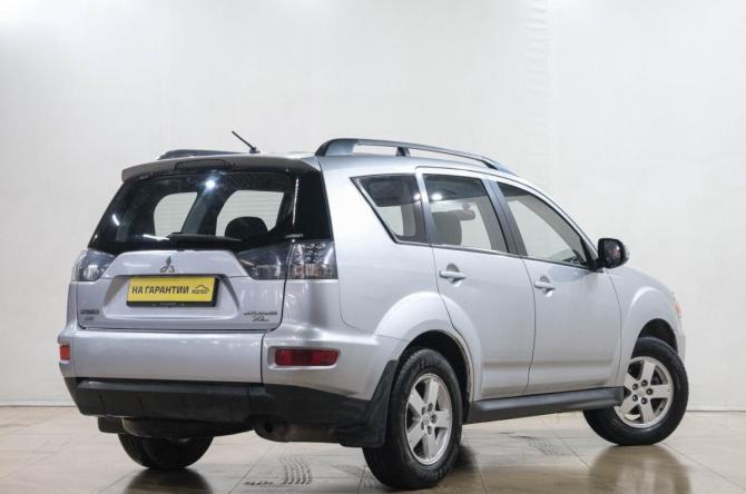 Mitsubishi Outlander II Рестайлинг с пробегом 2011 года, цена 1 149 000 рублей, 299000 км, внедорожник, Автокод Объявления