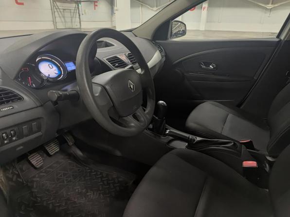 Renault Megane III Рестайлинг с пробегом 2014 года, цена 729 000 рублей, 138463 км, хэтчбек, Автокод Объявления