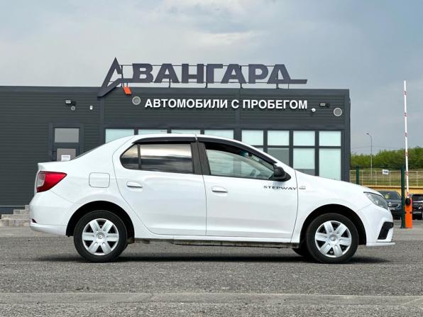 Renault Logan II Рестайлинг с пробегом 2021 года, цена 600 000 рублей, 147000 км, седан, Автокод Объявления