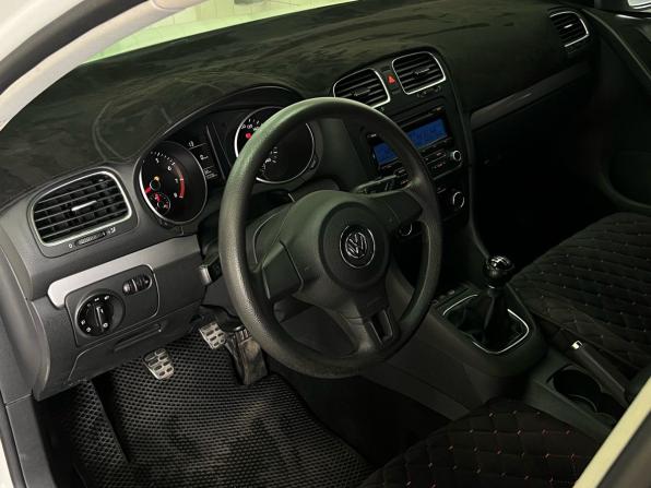 Volkswagen Golf VI с пробегом 2011 года, цена 820 000 рублей, 152450 км, хэтчбек, Автокод Объявления