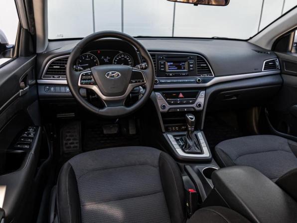 Hyundai Elantra VI (AD) с пробегом 2017 года, цена 1 330 000 рублей, 148544 км, седан, Автокод Объявления