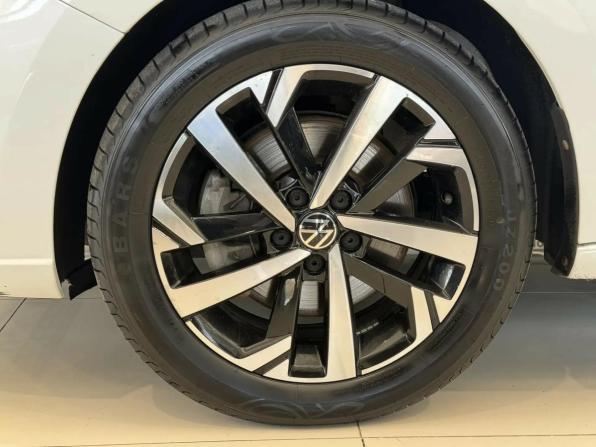 Volkswagen Polo VI с пробегом 2021 года, цена 1 500 000 рублей, 146051 км, лифтбек, Автокод Объявления