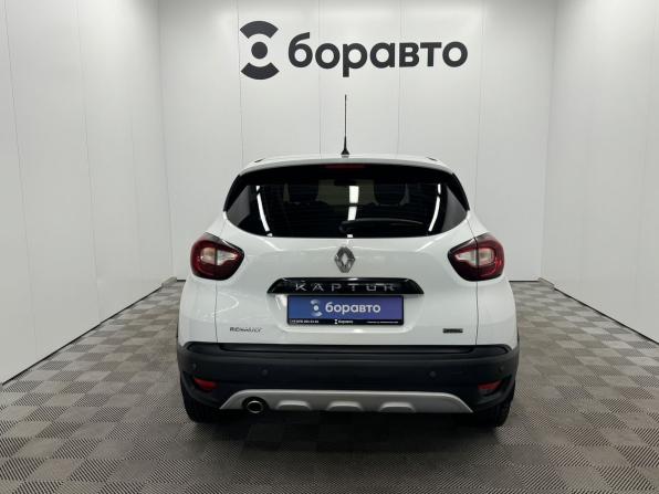 Renault Kaptur I с пробегом 2017 года, цена 1 170 000 рублей, 108888 км, внедорожник, Автокод Объявления
