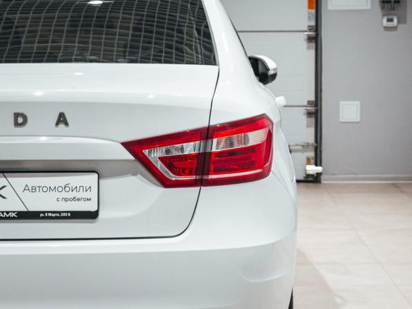 Lada (ВАЗ) Vesta I с пробегом 2019 года, цена 986 564 рубля, 77564 км, седан, Автокод Объявления