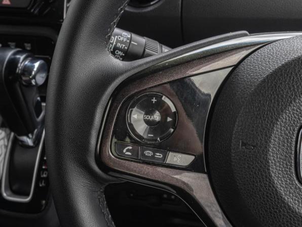 Honda N-BOX II с пробегом 2018 года, цена 950 000 рублей, 86399 км, микровэн, Автокод Объявления