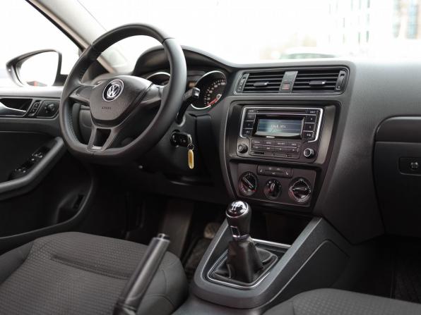 Volkswagen Jetta VI Рестайлинг с пробегом 2015 года, цена 1 079 000 рублей, 187000 км, седан, Автокод Объявления