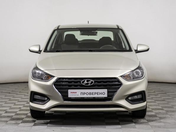 Hyundai Solaris II с пробегом 2018 года, цена 1 350 000 рублей, 46008 км, седан, Автокод Объявления