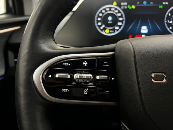 Omoda C5 I с пробегом 2023 года, цена 1 800 000 рублей, 29257 км, внедорожник, Автокод Объявления