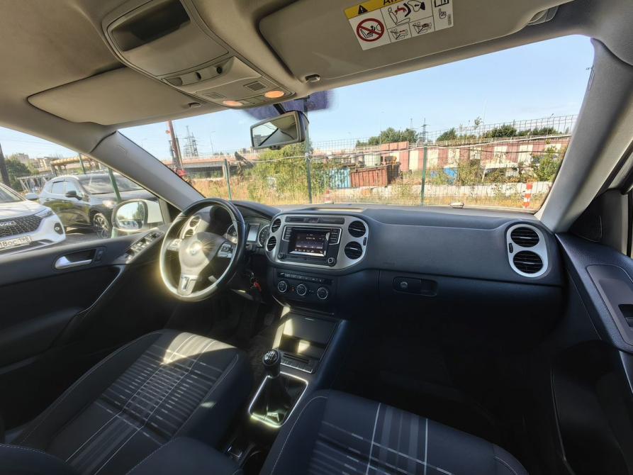 Volkswagen Tiguan I Рестайлинг Санкт-Петербург  - изображение 12