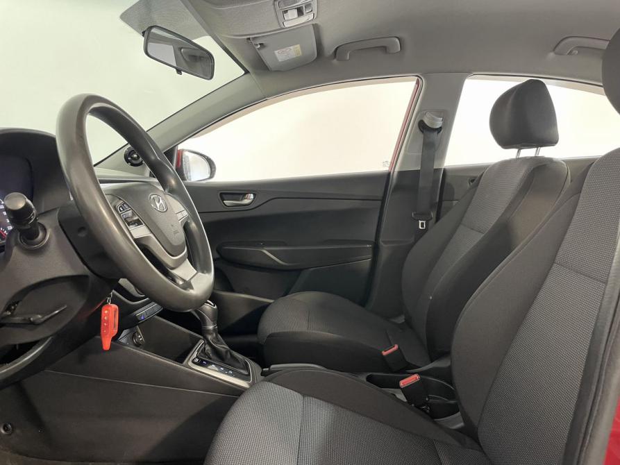 Hyundai Solaris II Великий Новгород  - изображение 8