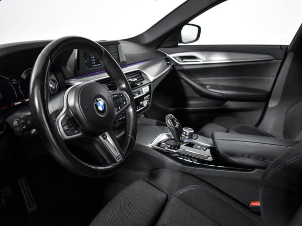 BMW 5 серии VII (G30/G31/G38) с пробегом 2018 года, цена 3 113 150 рублей, 166500 км, седан, Автокод Объявления