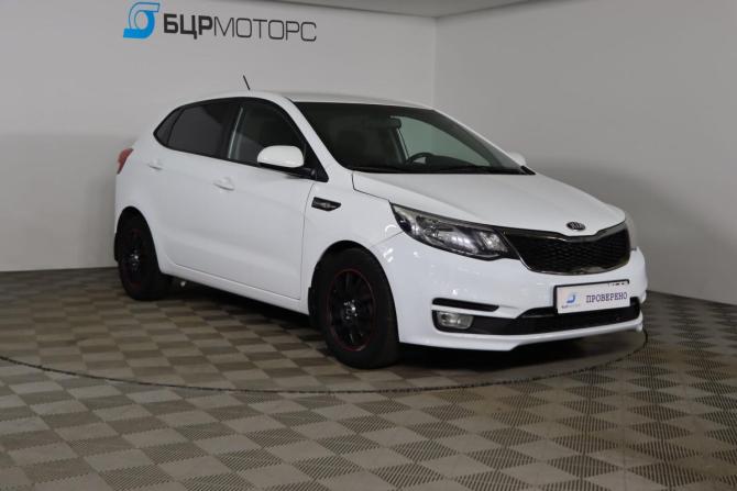 Kia Rio III Рестайлинг с пробегом 2016 года, цена 1 279 990 рублей, 47622 км, хэтчбек, Автокод Объявления