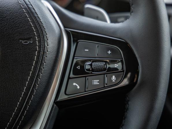 BMW 5 серии VII (G30/G31/G38) с пробегом 2019 года, цена 3 250 000 рублей, 123000 км, седан, Автокод Объявления